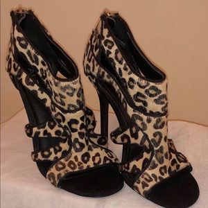 Sexy Animal Print Sandals